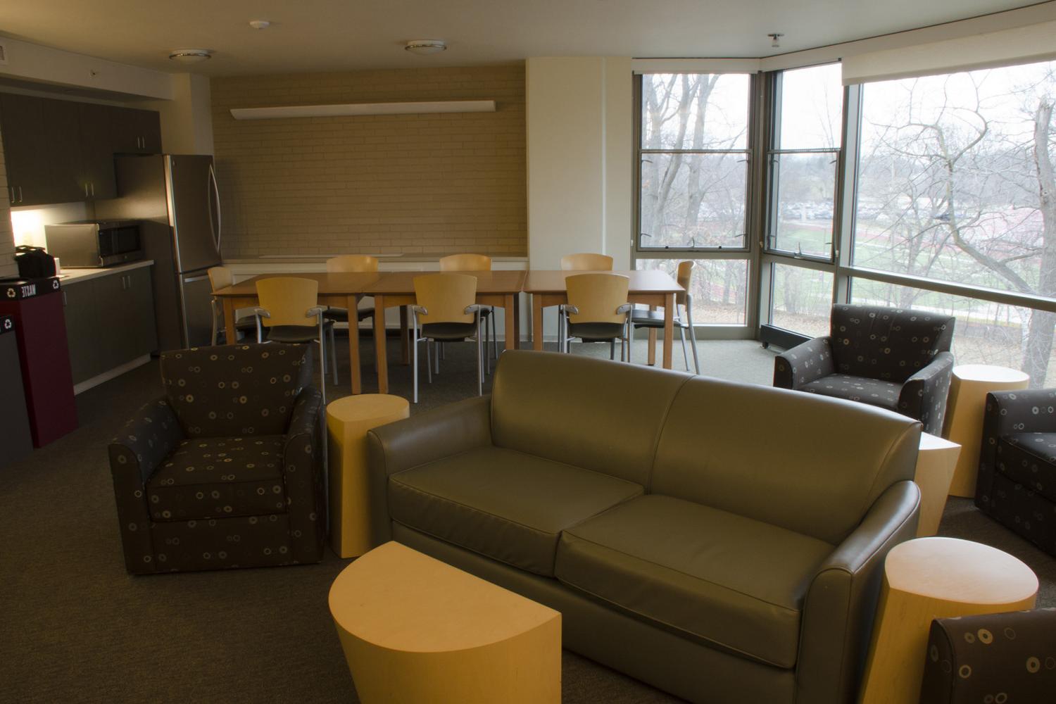 The Oaks offer communal lounge spaces located on each floor and dedicated study spaces in the basements.